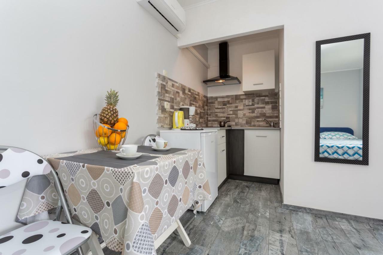 Studio Apartments Gilda Baska  Ngoại thất bức ảnh